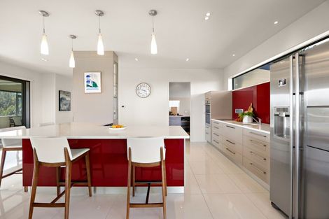 Photo of property in 55 Pinetone Road, Kumeu, 0892