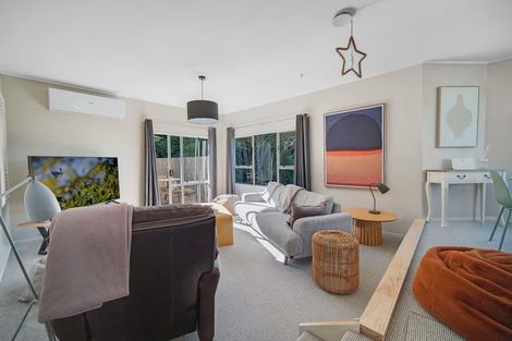Photo of property in 21 Ian Sage Avenue, Torbay, Auckland, 0630
