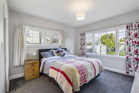 Photo of property in 15 Roa Road, Fendalton, Christchurch, 8041