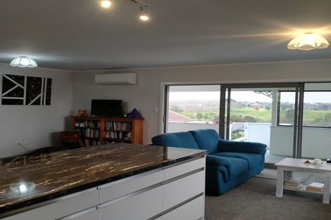 Photo of property in 32 Victory Street, Welcome Bay, Tauranga, 3112