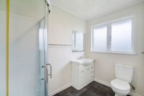 Photo of property in 40 Archibald Road, Kelston, Auckland, 0602