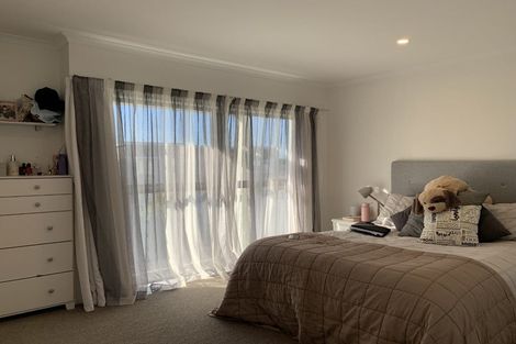 Photo of property in 66 Whenuapai Drive, Whenuapai, Auckland, 0618