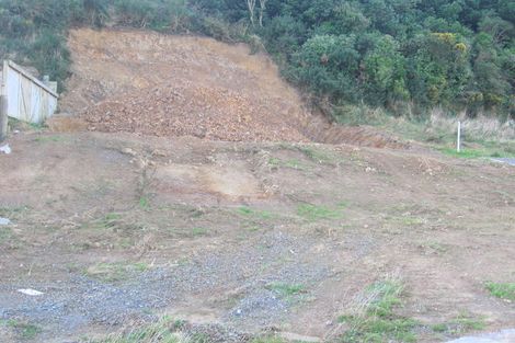 Photo of property in 77 Sheridan Terrace, Johnsonville, Wellington, 6037