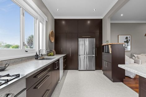 Photo of property in 190 Vigor Brown Street, Napier South, Napier, 4110