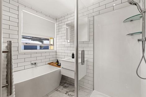 Photo of property in 64 Te Aute Road, Havelock North, 4130