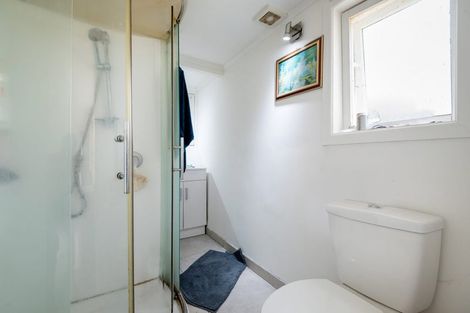 Photo of property in 86 Marlborough Avenue, Glenfield, Auckland, 0629