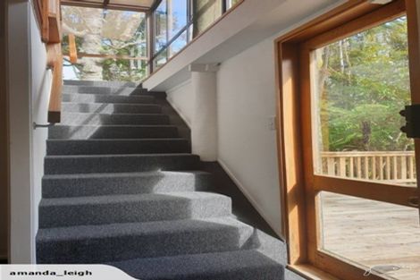 Photo of property in 87 Kauri Point Road, Laingholm, Auckland, 0604