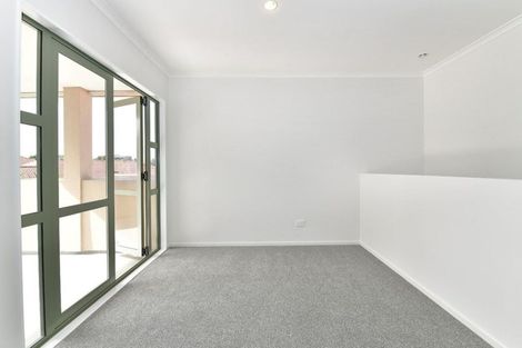 Photo of property in 15 Clea View, Gulf Harbour, Whangaparaoa, 0930