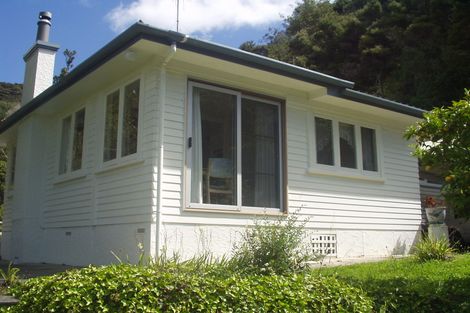 Photo of property in 31 Joyces Road, Paihia, 0200