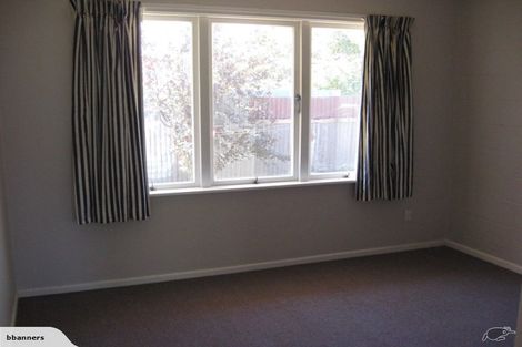 Photo of property in 1/4 Granville Street, Silverstream, Upper Hutt, 5019