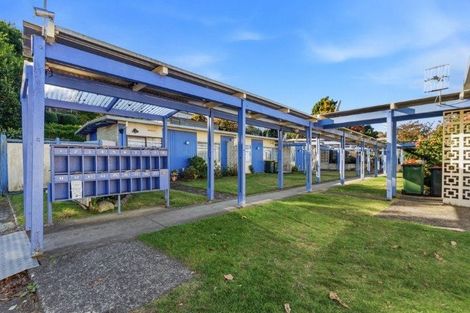 Photo of property in 19/100 River Road, Hamilton East, Hamilton, 3216