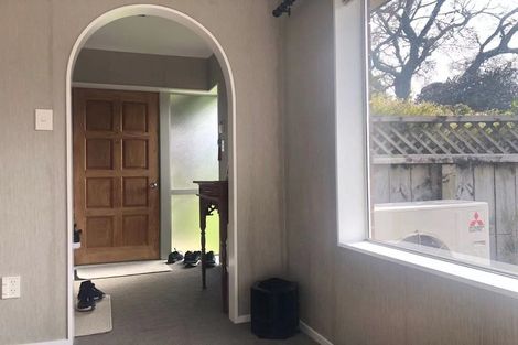 Photo of property in 17 Waimoko Glen, Swanson, Auckland, 0612