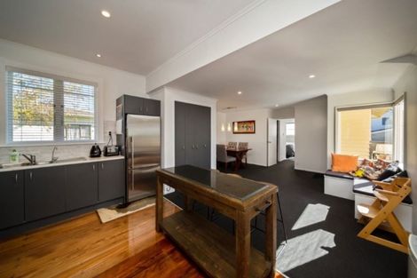 Photo of property in 10 Wicksteed Street, Vogeltown, New Plymouth, 4310