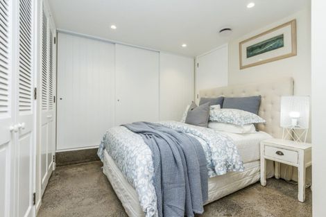 Photo of property in 2/2 Cecil Road, Milford, Auckland, 0620