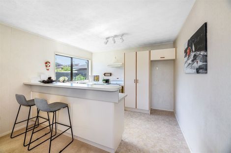 Photo of property in 4/39 Swanson Road, Henderson, Auckland, 0610