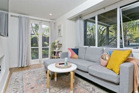 Photo of property in 160 Deep Creek Road, Torbay, Auckland, 0630