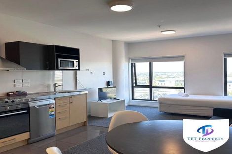 Photo of property in Twin Towers, 609/17 Putney Way, Manukau, Auckland, 2104