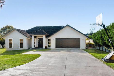 Photo of property in 18 Bos Crescent, Flagstaff, Hamilton, 3210