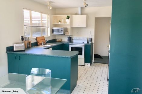 Photo of property in 20 Wendy Place, Heathcote Valley, Christchurch, 8022