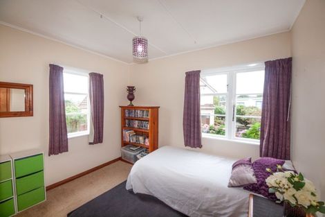 Photo of property in 10 Kipling Street, Johnsonville, Wellington, 6037