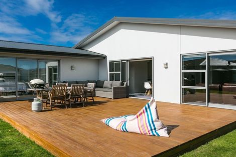 Photo of property in 9 Ben Lomond Drive, Mosgiel, 9024