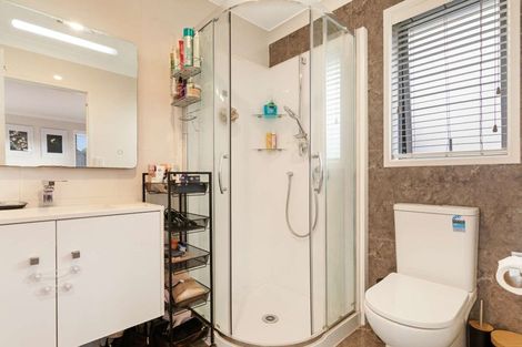 Photo of property in 1 Puketi Lane, Waiuku, 2123