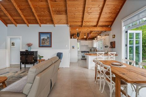 Photo of property in 17 Cemetery Road, Kuaotunu, Whitianga, 3592