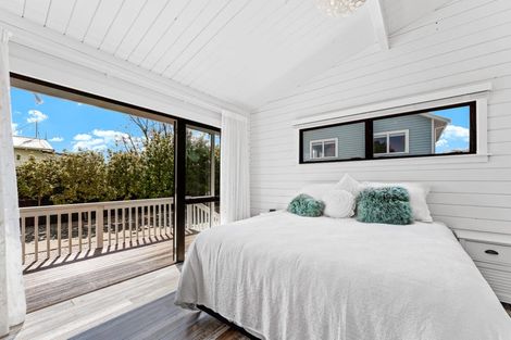Photo of property in 105 Ladies Mile, Manly, Whangaparaoa, 0930