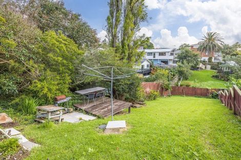Photo of property in 2/81 Seabrook Avenue, New Lynn, Auckland, 0600