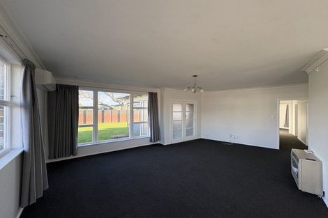 Photo of property in 587 Queen Street East, Levin, 5510