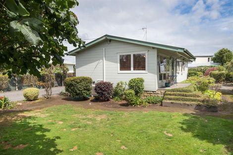 Photo of property in 2 Dalrymple Place, Marton, 4710