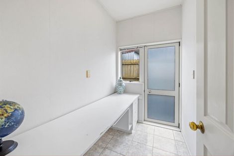 Photo of property in 26 Dannemora Drive, Dannemora, Auckland, 2016