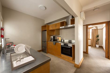 Photo of property in Ionian Flats, 123-125 Brougham Street, Mount Victoria, Wellington, 6011