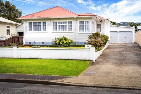 Photo of property in 4 Charleston Avenue, Boulcott, Lower Hutt, 5011