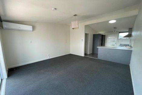 Photo of property in 8/65 Mariri Road, One Tree Hill, Auckland, 1061