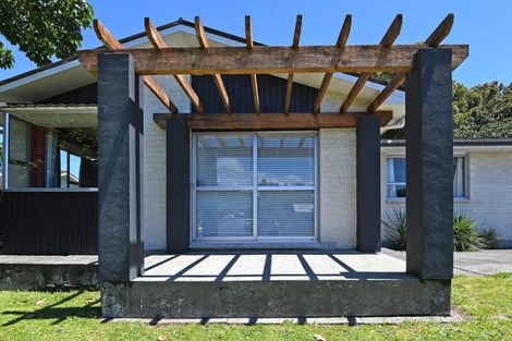 Photo of property in 30 Riversdale Road, Clouston Park, Upper Hutt, 5018