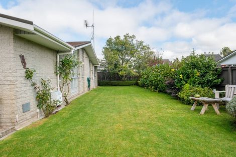 Photo of property in 6 Marnane Terrace, St Andrews, Hamilton, 3200