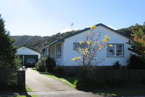 Photo of property in 7 Rakaia Grove, Wainuiomata, Lower Hutt, 5014