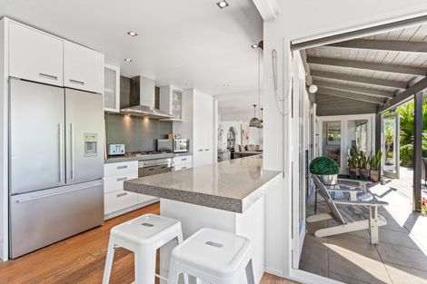 Photo of property in 465 Leigh Road, Whangateau, 0985