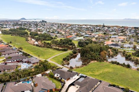 Photo of property in 12 Carrington Drive, Papamoa Beach, Papamoa, 3118