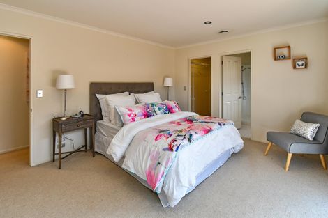 Photo of property in 24 Greig Place, Pukekohe, 2120