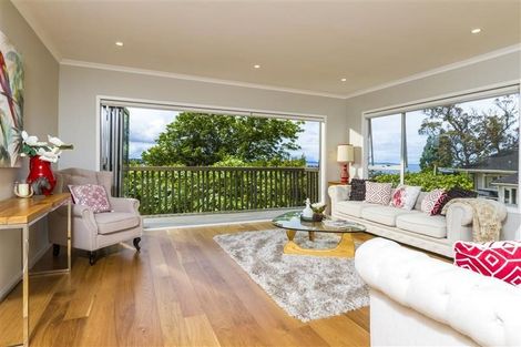 Photo of property in 271 East Coast Road, Mairangi Bay, Auckland, 0630