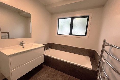 Photo of property in 441 Cambridge Terrace, Naenae, Lower Hutt, 5011