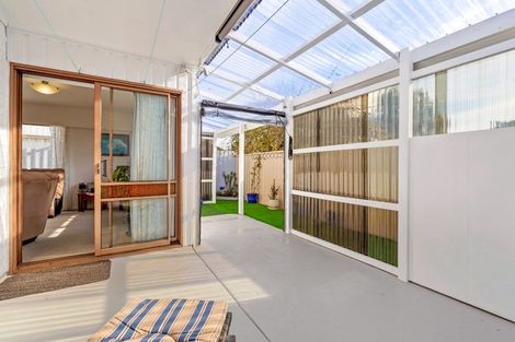 Photo of property in 4/9 Zealandia Street, Kensington, Whangarei, 0112