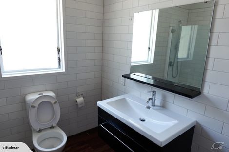 Photo of property in 40 Derwent Street, Island Bay, Wellington, 6023