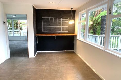 Photo of property in 19 Fairway Avenue, Red Beach, 0932