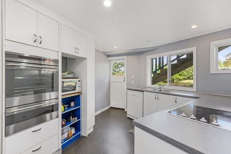 Photo of property in 87 Warren Road, Raglan, 3295
