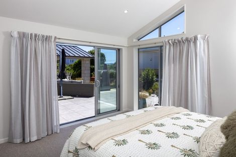 Photo of property in 118 Rosetta Road, Raumati South, Paraparaumu, 5032