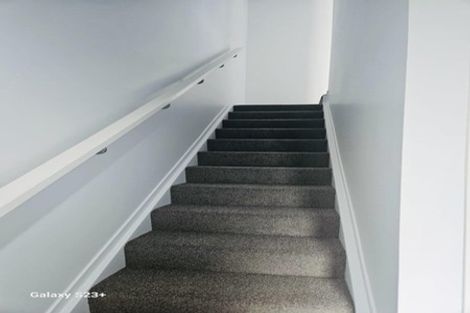 Photo of property in 12 Kevale Place, Manurewa, Auckland, 2102