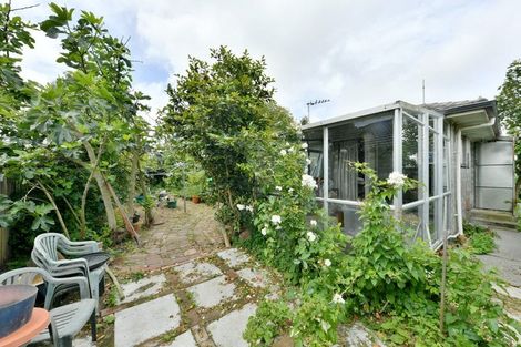 Photo of property in 2/6 Halligan Place, Belfast, Christchurch, 8051